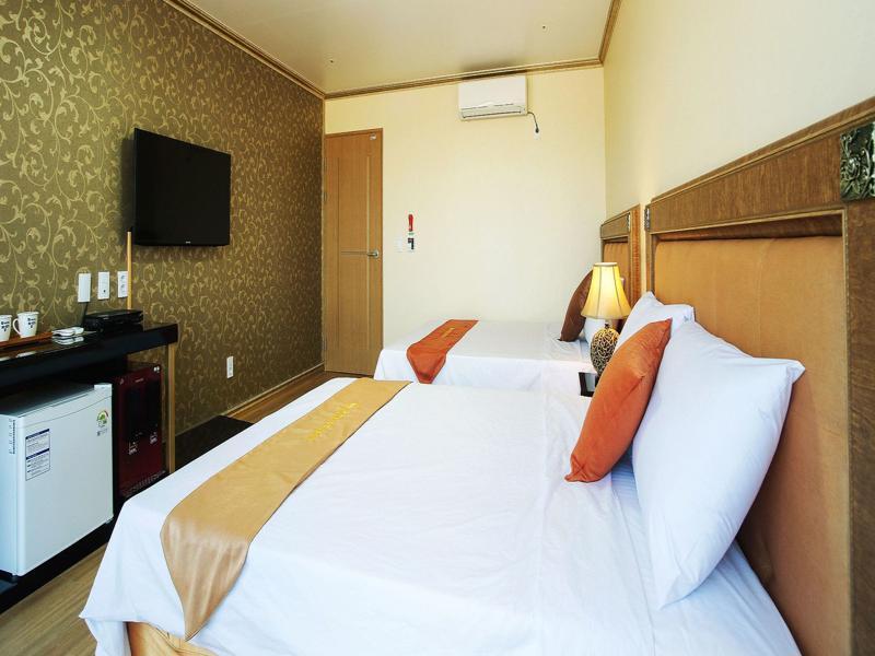 Pearly Hotel Jeju Exterior foto