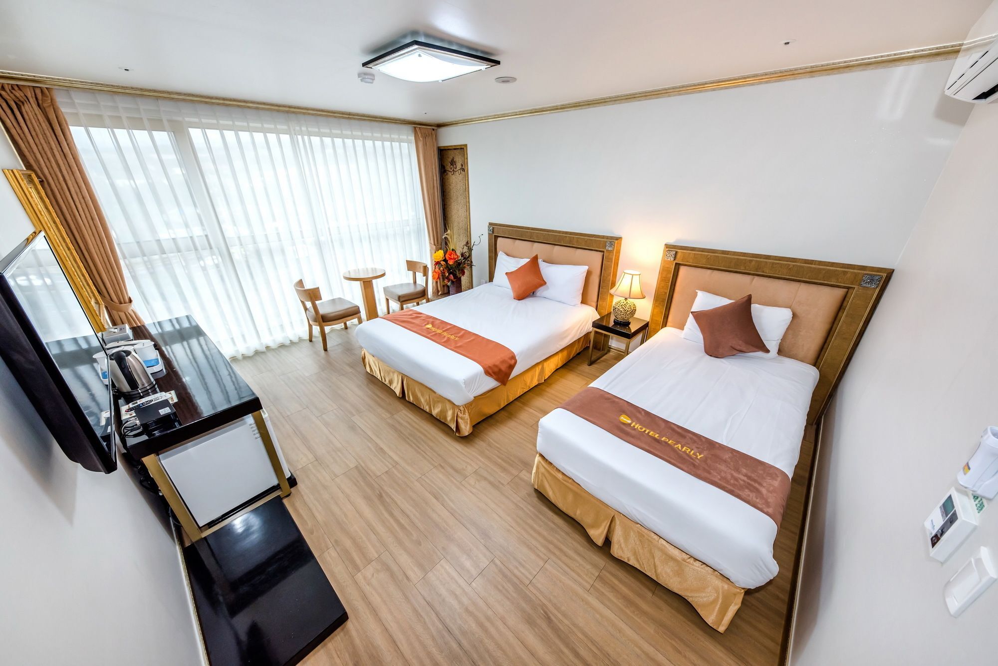 Pearly Hotel Jeju Exterior foto
